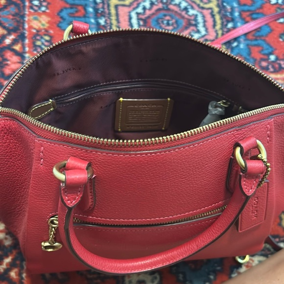 COACH Elise Satchel in Pebbled Red Leather - Picture 4 of 8